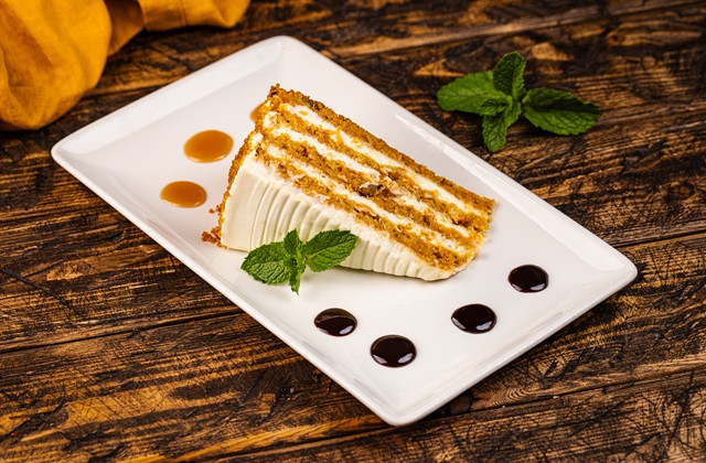 Морковный пирог