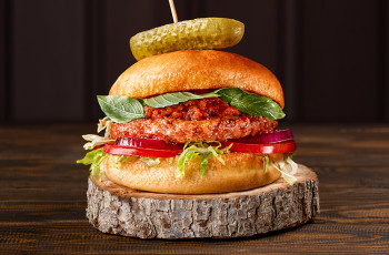 Вег маринара бургер