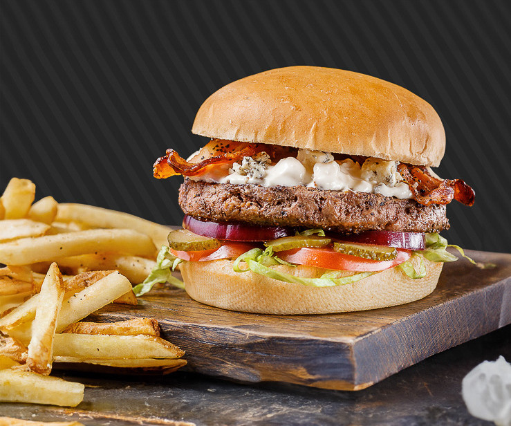 Бургер Блю Чиз с беконом